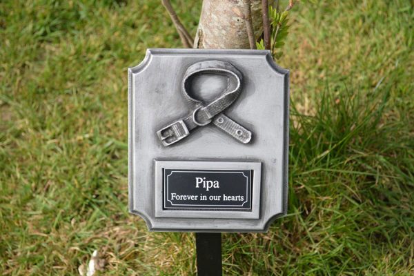 dog memorial plaque